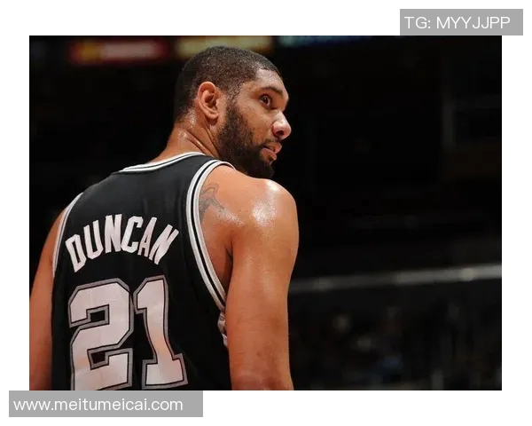 聚焦黑人足球超级球星辉煌历程与传奇故事的全面深度解读